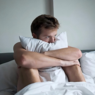 Tišina moških in odsotnost želje